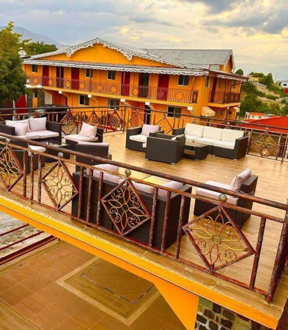 Vivy Hill'S Hotel Puerto Príncipe Exterior foto
